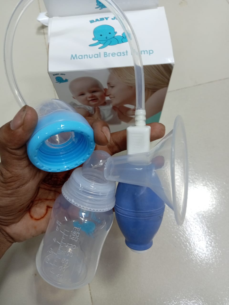 breastfeeding baby milk suction feeding newborn breastfeeding baby milk suction feeding newborn